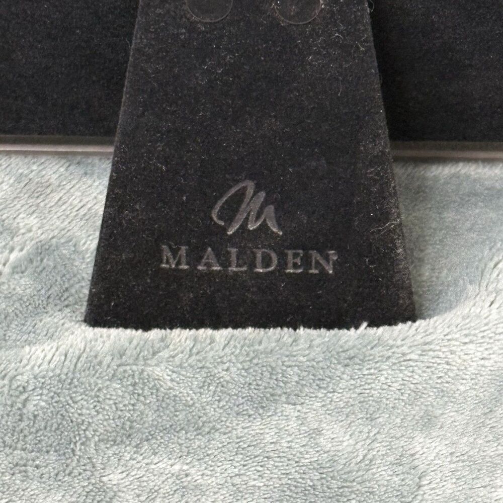 Malden International Designs “ Family" Picture Frame (4"x6") - Picture 5 of 7